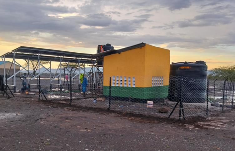 Solar-powered reverse osmosis water plant in Lomelo